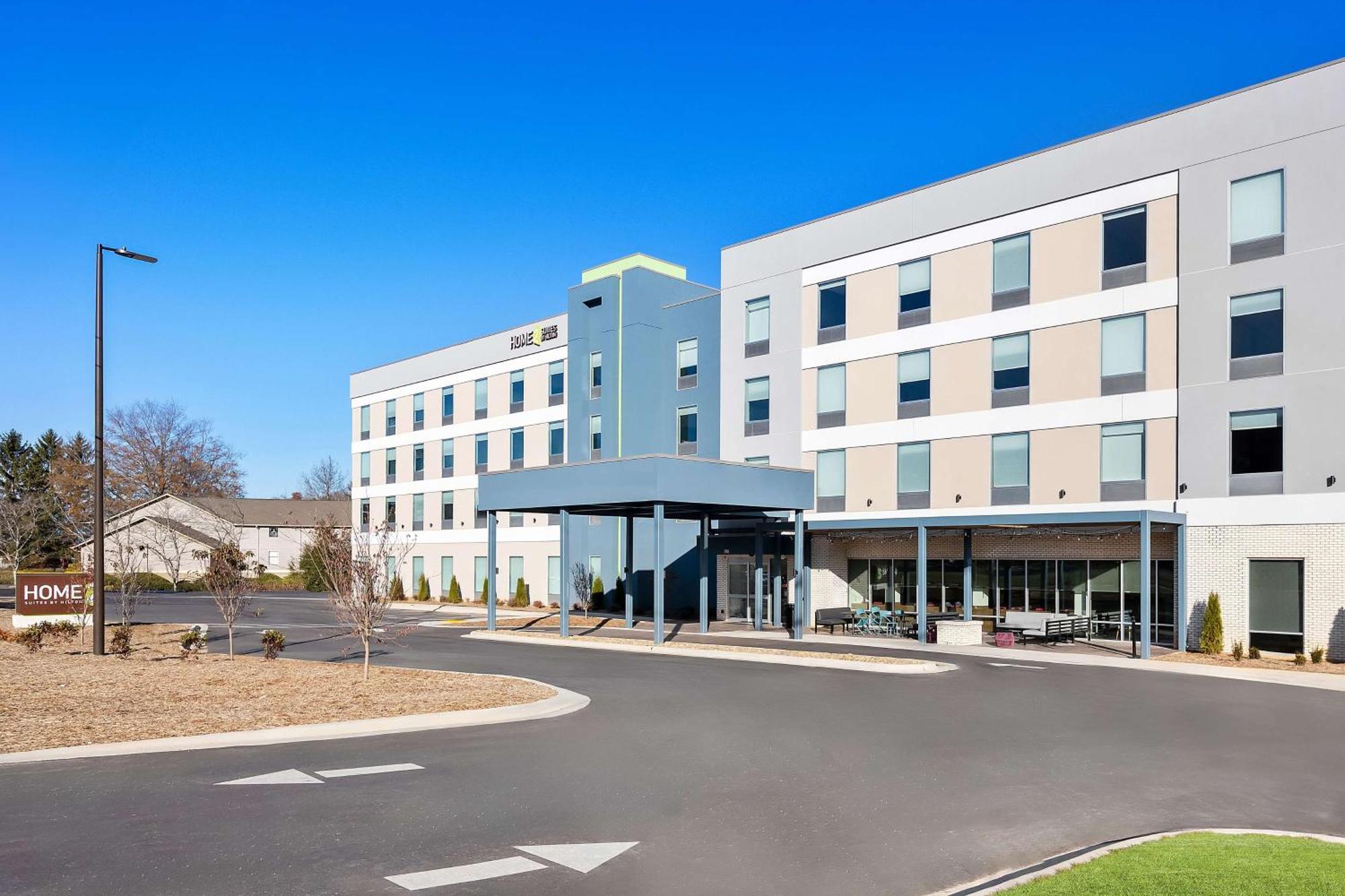Home2 Suites By Hilton Hendersonville Extérieur photo
