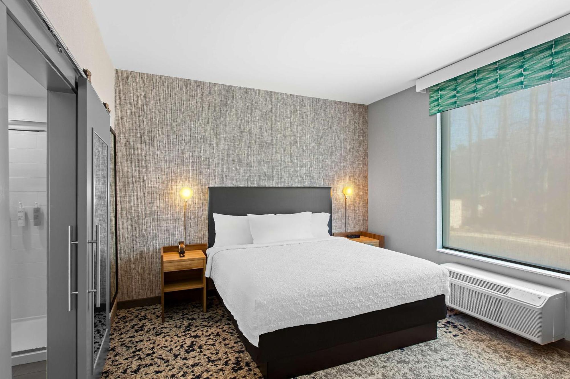 Home2 Suites By Hilton Hendersonville Extérieur photo